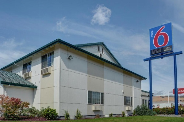 Motel 6-The Dalles, OR image 25